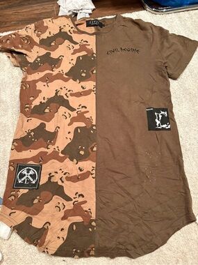 Civil regime tee